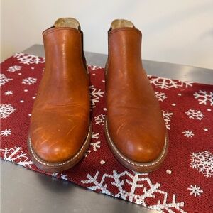 Red Wing Carol Chelsea 3464 Heritage Collection